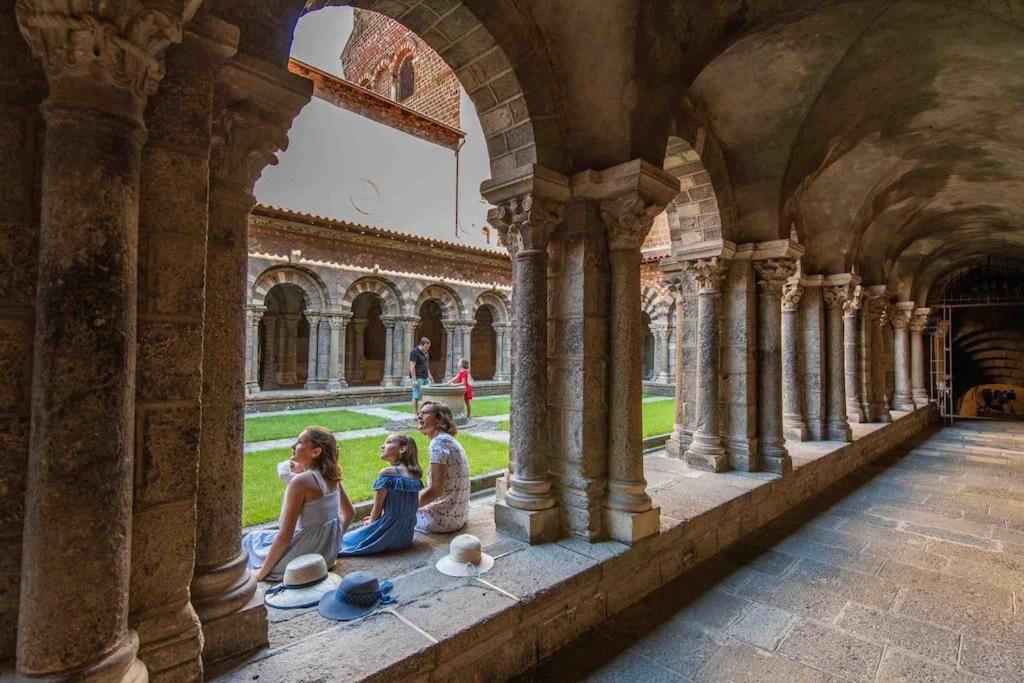 Maison Atypique - Centre Historique - Puy En Velay Hébergement de vacances