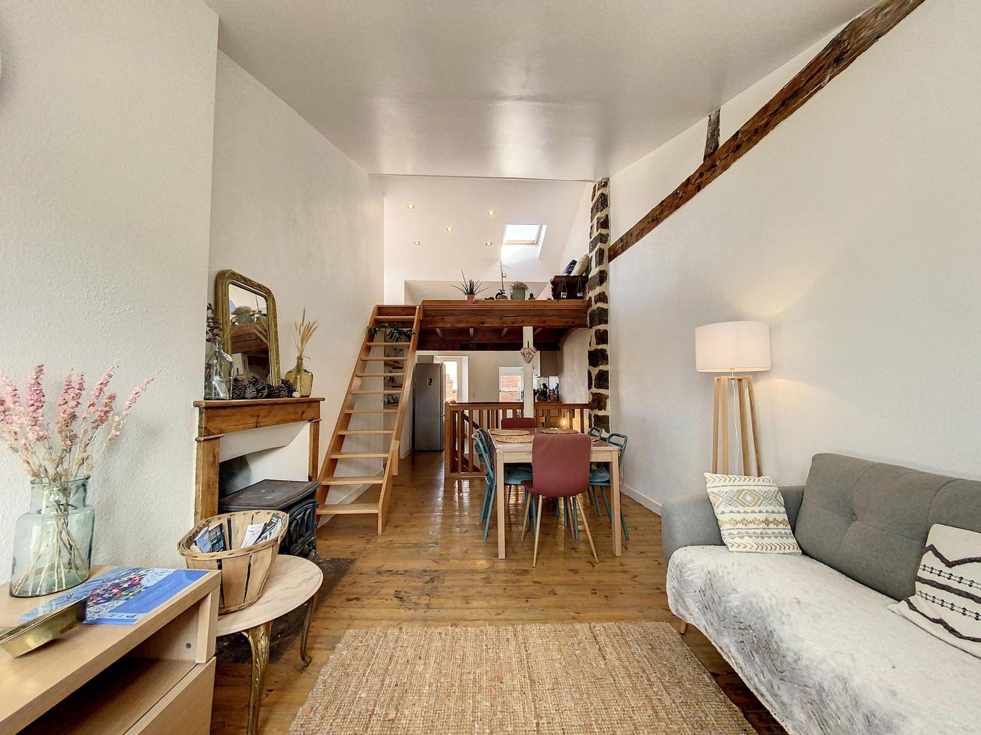 Hébergement de vacances Maison Atypique - Centre Historique - Puy En Velay *